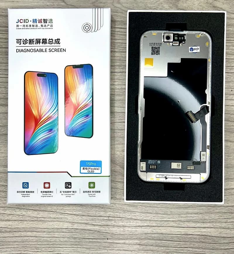 Pantalla OLED para iPhone 15 Pro en su caja