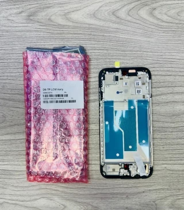 MODULO MOTOROLA G67 / G77 CON MARCO 100% ORIGINAL